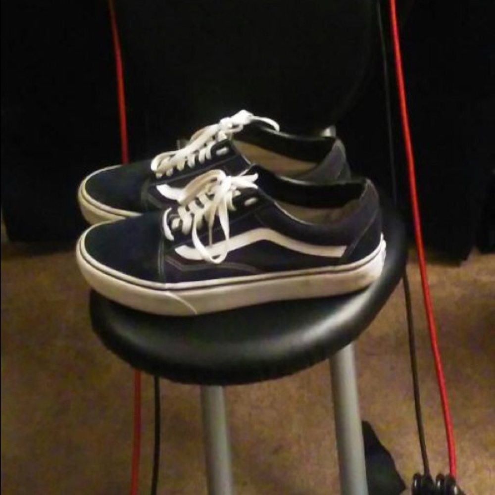 Black Vans
